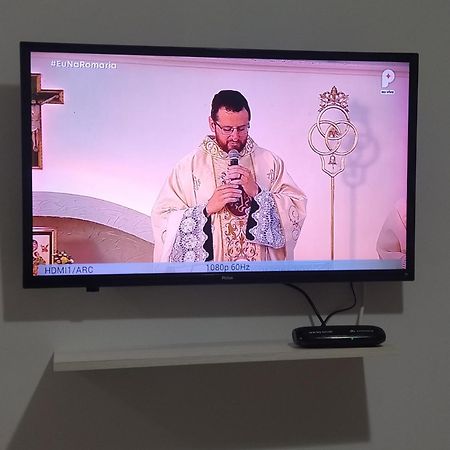 Pousada Quarto Privativo A 600 Mts Da Basilica Nova Aparecida  Exterior foto